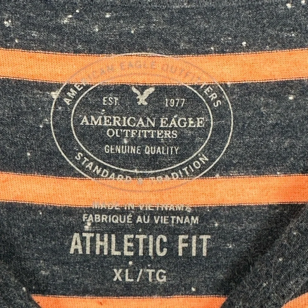 Men's Soft Stretch Athletic Fit Long Sleeve Striped T-Shirt